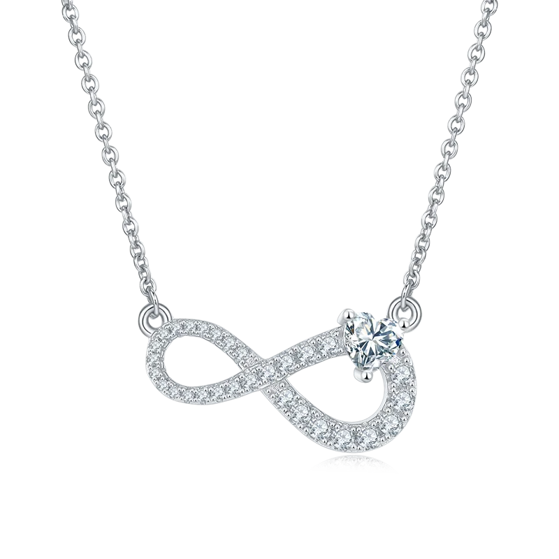 GEM'S BALLET Shining Infinity Necklace With Heart Moissanite